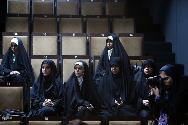 مراسم رونمایی از پوستر طرح «حیات»