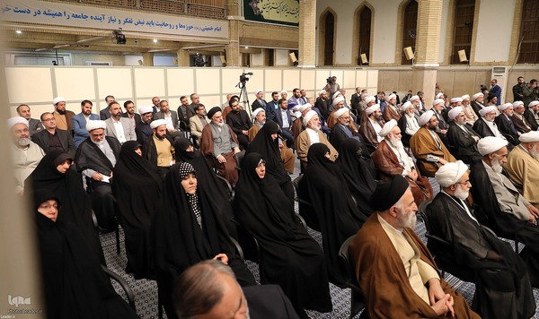 دیدار دست‌اندرکاران کنگره علامه طباطبایی با رهبر معظم انقلاب