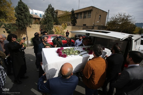 تشییع پیکر زنده‌یاد دکتر محمدعلی اسلامی ندوشن در دانشگاه تهران