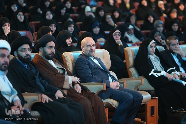 نکوداشت بانوان مبلغ قرآنی