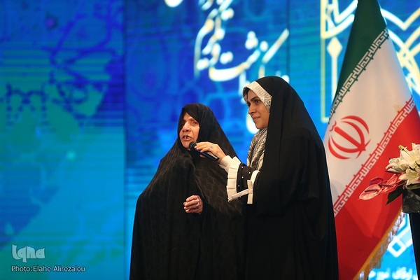 نکوداشت بانوان مبلغ قرآنی