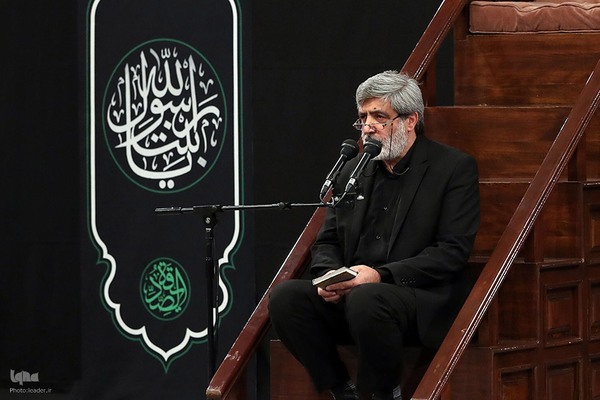 اولین شب مراسم عزاداری حضرت فاطمه‌زهرا سلام‌الله‌علیها در حسینیه امام خمینی(ره)
