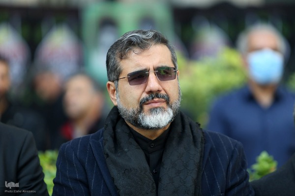 آیین تشییع و تدفین شهید گمنام در وزارت فرهنگ و ارشاد اسلامی