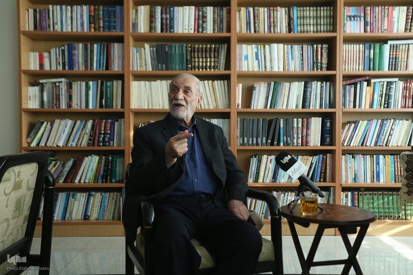 استاد آذرشب