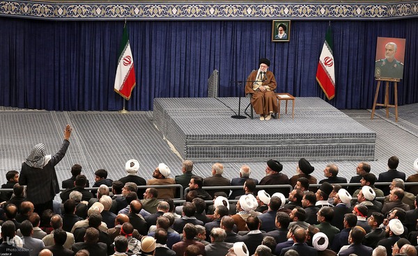 دیدار مردم «کرمان» و «خوزستان»