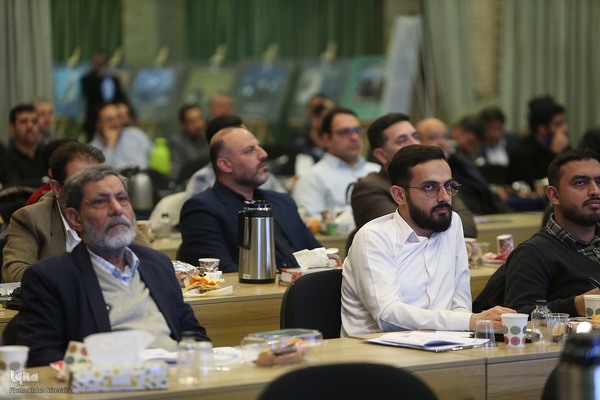 هجدهمین نشست تخصصی استادان، قاریان و حافظان قرآن - ارائه مقاله روز اول