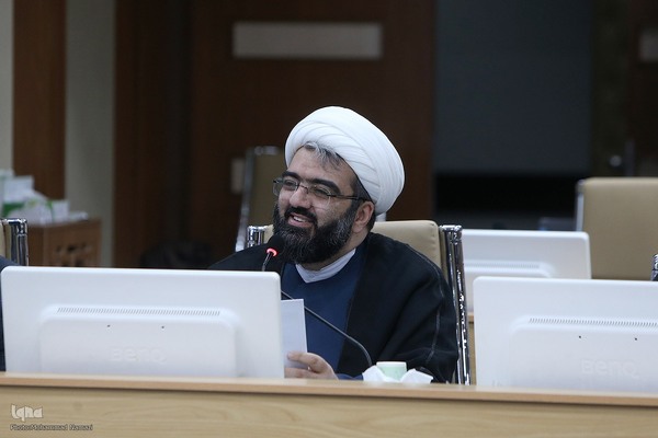 نشست شورای هماهنگی فعالیت‌های قرآن و عترت دانشگاهیان