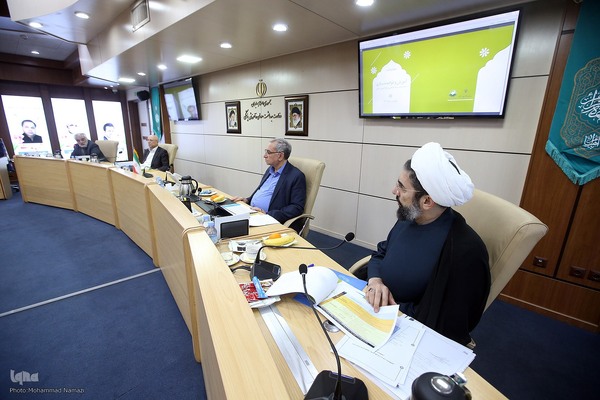 نشست شورای هماهنگی فعالیت‌های قرآن و عترت دانشگاهیان