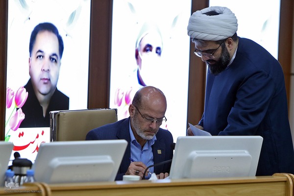 نشست شورای هماهنگی فعالیت‌های قرآن و عترت دانشگاهیان