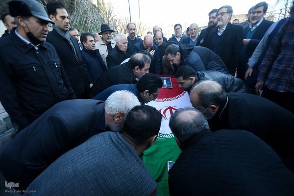 تشییع پیکر زنده یاد کریم مجتهدی