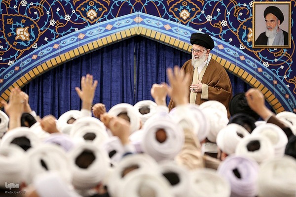 دیدار ائمه جمعه سراسر کشور با رهبر انقلاب