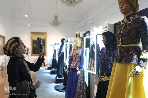 دوازدهمین جشنواره مد و لباس فجر