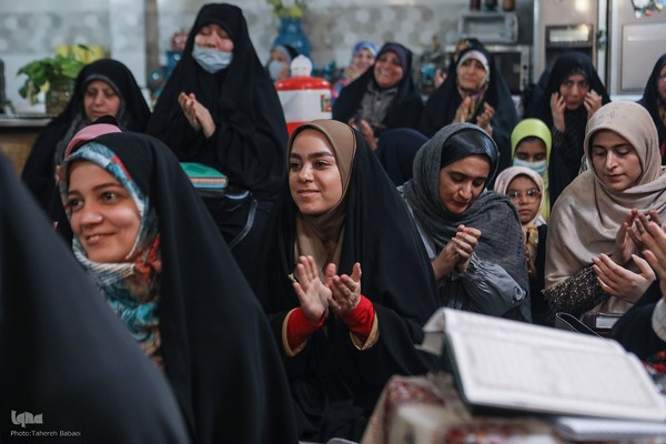 جلسه آموزش قرآن استاد بلده