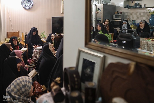 جلسه آموزش قرآن استاد بلده