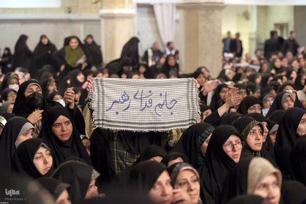 دیدار هزاران نفر از مردم آذربایجان شرقی با مقام معظم رهبری