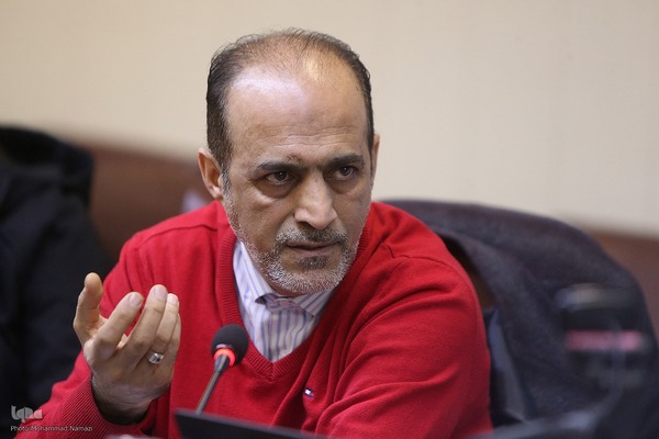 نشست سهم جامعه قرآنی در مشاکت پرشور