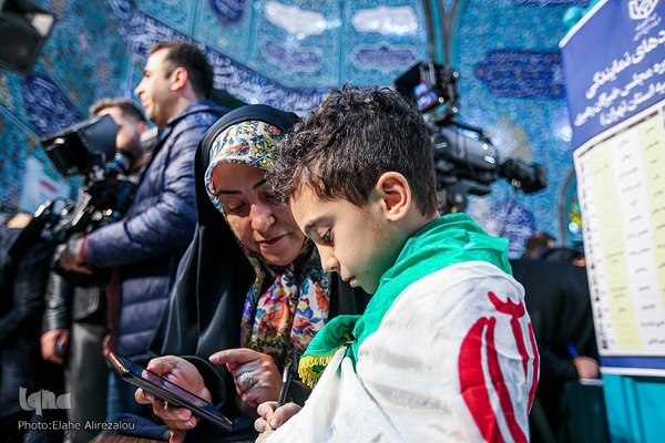 شعبه اخذ رای در حسینیه ارشاد