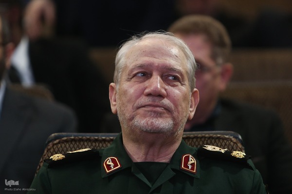 افتتاحیه دومین جشنواره فرهنگی هنری (أنا من حسین)