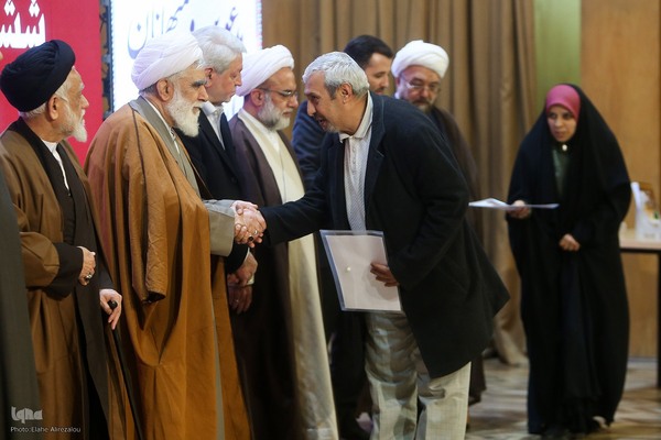 افتتاحیه دومین جشنواره فرهنگی هنری (أنا من حسین)