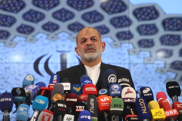 نشست  خبری احمد وحیدی ، وزیر کشور  با اصحاب رسانه