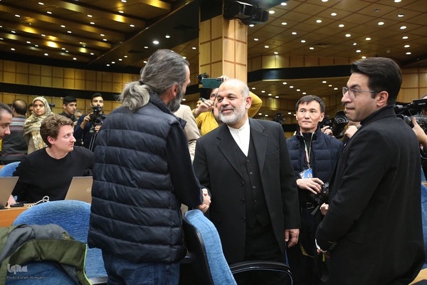 نشست  خبری احمد وحیدی ، وزیر کشور  با اصحاب رسانه