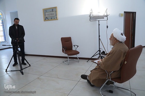 حجت‌الاسلام‌والمسلمین حسین انصاریان