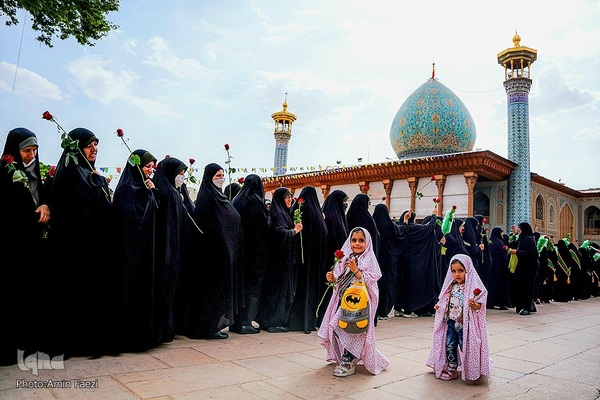 گلباران حرم مطهر حضرت شاهچراغ(ع)‎‎