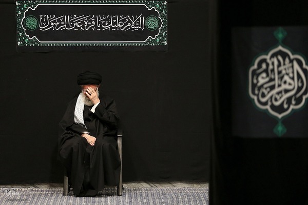 دومین شب مراسم عزاداری حضرت زهرا (س) در حسینیه امام خمینی(ره)