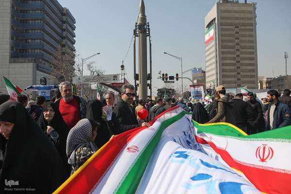 راهپیمایی ۲۲ بهمن در تهران