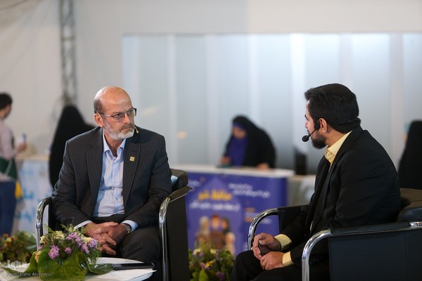 بازدید رئیس جهاد دانشگاهی از سی‌ و‌ یکمین نمایشگاه قرآن کریم