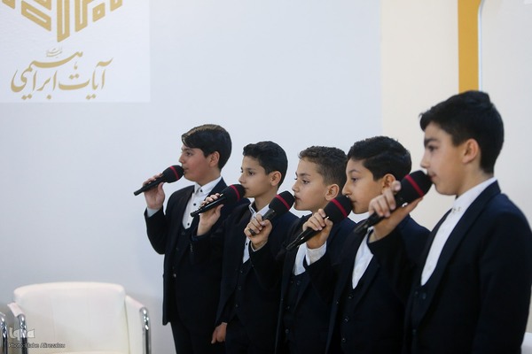 غرفه قرآن و عترت شهرداری در نمایشگاه قرآن