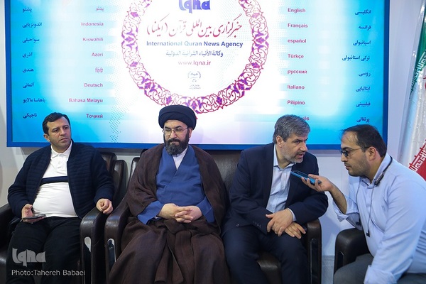 پنجمین روز برگزاری نمایشگاه قرآن
