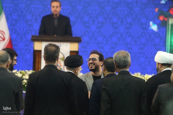 بیست و نهمین آئین تکریم خادمان قرآن کریم