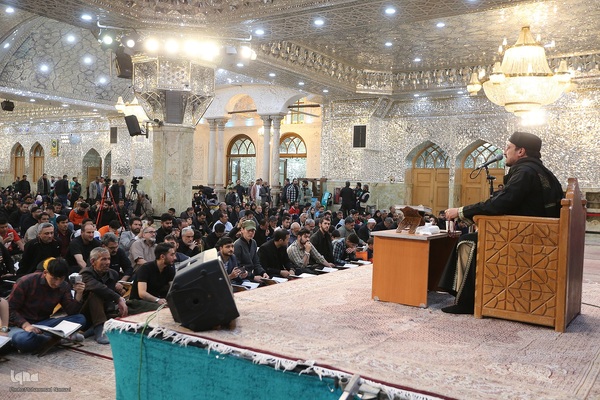 محفل انس با قرآن کریم با حضور قاری مصری احمد شحات