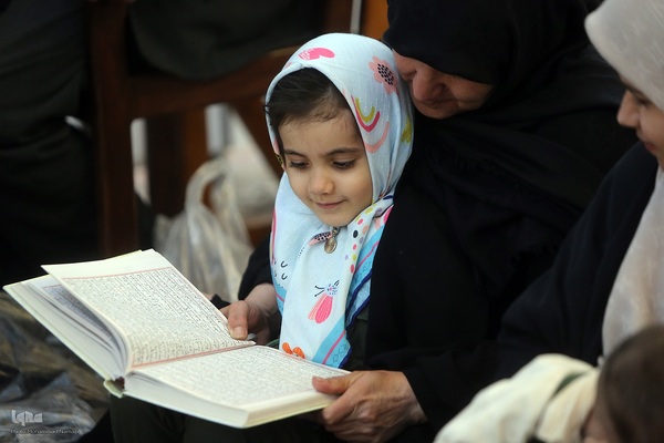 محفل انس با قرآن کریم با حضور قاری مصری احمد شحات