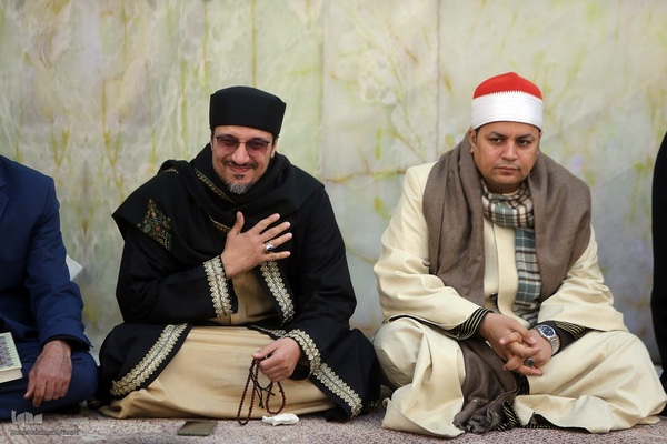 محفل انس با قرآن کریم با حضور قاری مصری احمد شحات