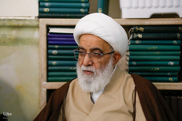 آیت الله شب زنده دار