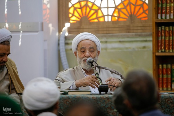 استاد محسن قرائتی