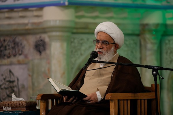 آیت الله شب زنده دار