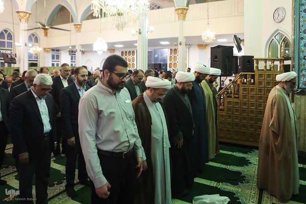 محفل انس با قرآن کریم با حضور شهردار تهران