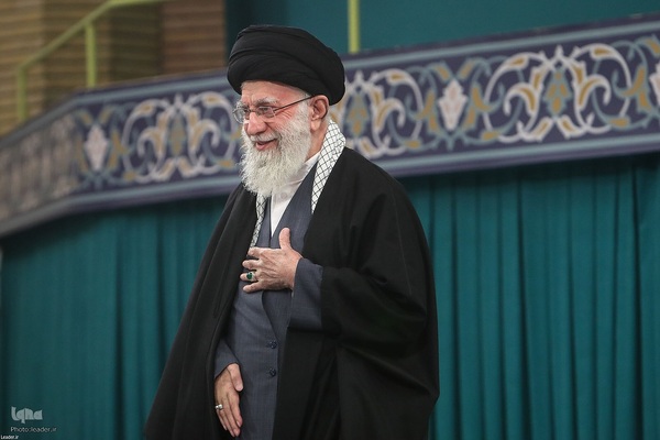 دیدار رمضانی دانشجویان با رهبر انقلاب