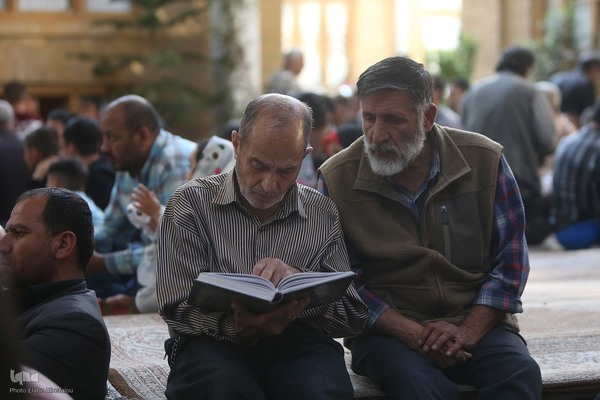 جزء خوانی قرآن کریم در خانه موزه شهید مدرس