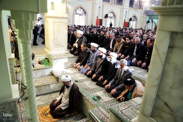 نماز عید فطر در همدان‎
