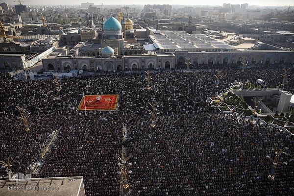  نماز عید سعید فطر در حرم مطهر رضوی