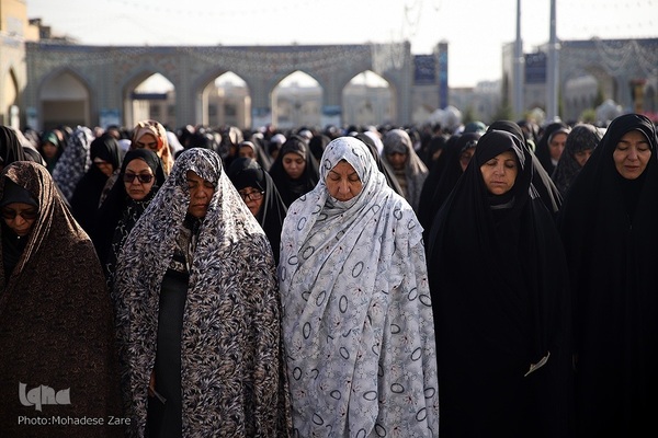  نماز عید سعید فطر در حرم مطهر رضوی