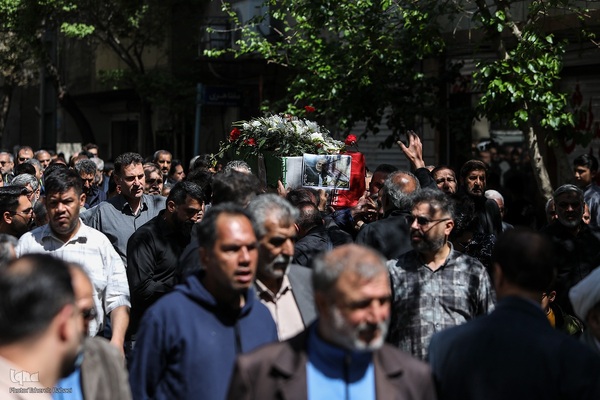 مراسم تشییع و تدفین پیکر مرحوم مغفور حاج ولی‌الله پوراحمدی