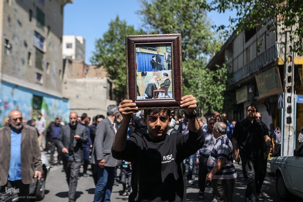 مراسم تشییع و تدفین پیکر مرحوم مغفور حاج ولی‌الله پوراحمدی