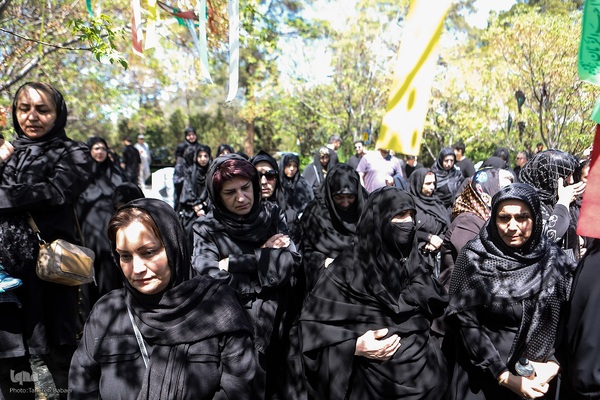 مراسم تشییع و تدفین پیکر مرحوم مغفور حاج ولی‌الله پوراحمدی