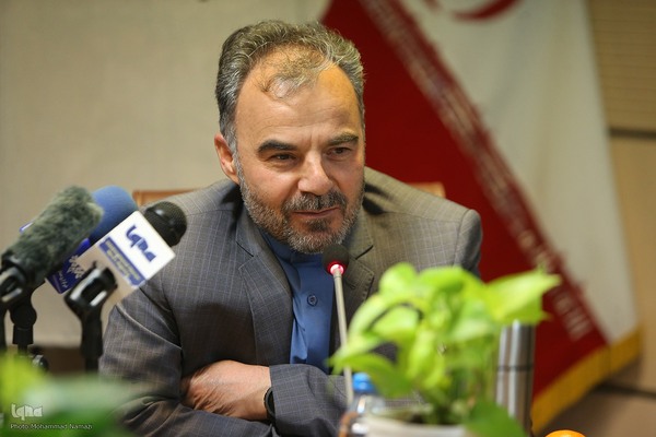 میکائیل باقری؛ رئیس اداره قرآن، عترت و نماز آموزش و پرورش در نشست خبری نوزدهمین دوره اعطای مدرک تخصصی به حافظان قرآن کریم