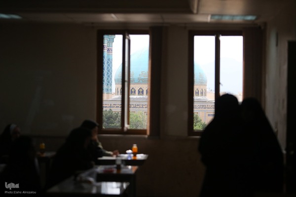 آزمون اعطای مدرک تخصصی به حافظان قرآن کریم